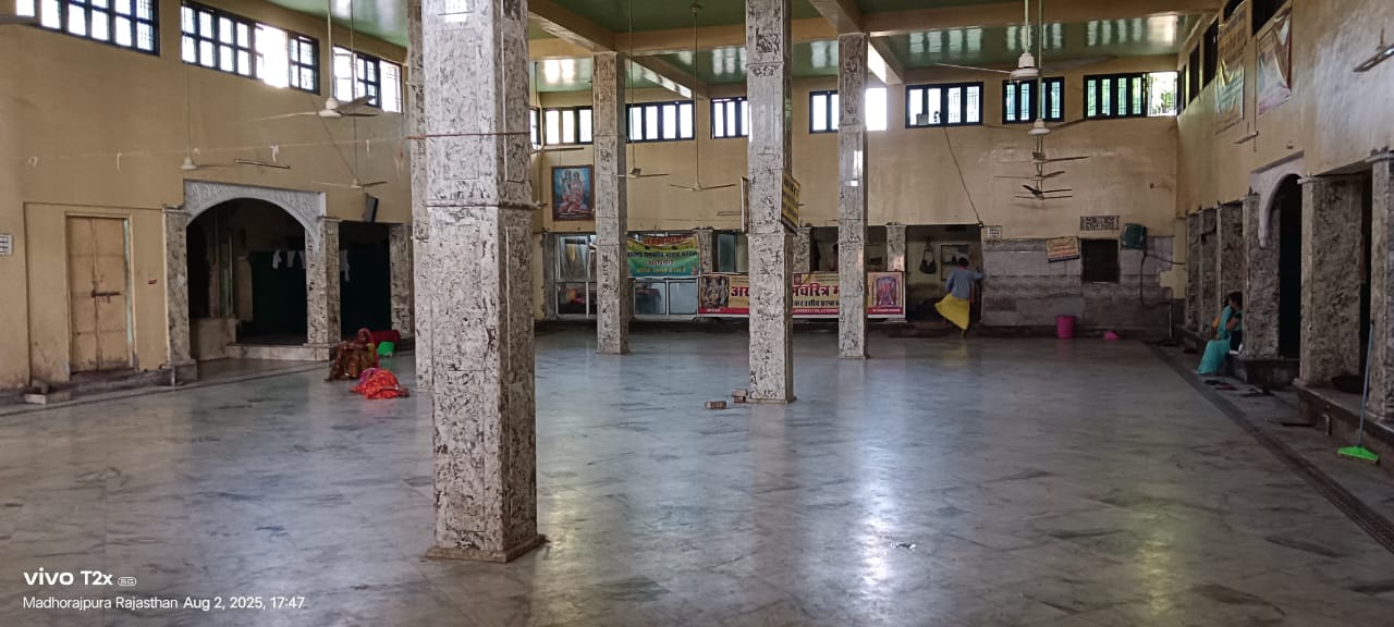 Description of image 4